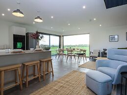Tithe Barn Lodge