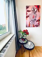 Budget Friendly 4 BR Apt for Groups