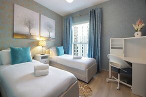 Silk Valley - 2B near Yas Marina Circuit