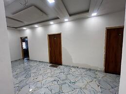 Maharaja Hotel and Dhaba
