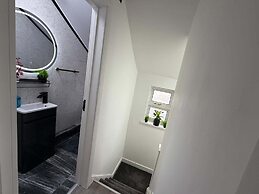Cardiff Central Gem - 2 Bed Apartment