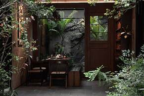 WUTA Designer Hotel