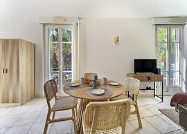 Family Apartment in Juan les Pins