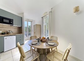 Family Apartment in Juan les Pins