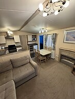 3 Bedroom, Lyons Oakfield, Towyn, Pets Welcome