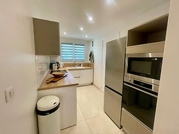 Spacious Group Stay in Antibes