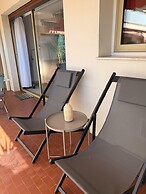 Peaceful La Pinede Apartment for Couple