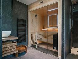 Apartment With Mont Blanc View & Spa