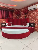 HOTEL LOTUS GOLD