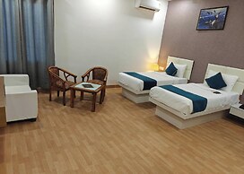 Hotel advantage inn