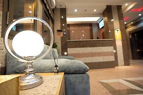 MG Crown Hotel 4