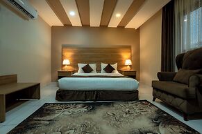 MG Crown Hotel 4