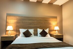 MG Crown Hotel 4