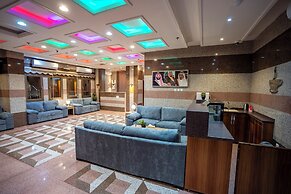 MG Crown Hotel 4