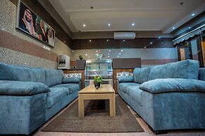 MG Crown Hotel 4