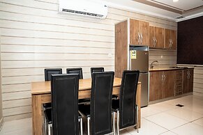 MG Crown Hotel 4