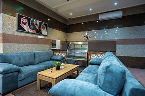 MG Crown Hotel 4