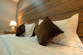 MG Crown Hotel 4
