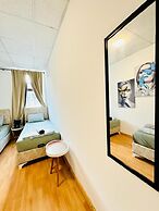 Cityside Two Bedroom Apt Budget Stay