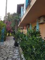 Poseidon Apartments