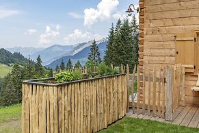 Luxury Detached Panoramic Mountain Home