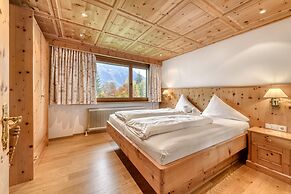 Luxurious and Calm Central Hideaway
