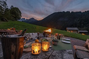 Panorama Deluxe Mountain Hideaway House