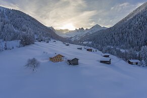 Panorama Deluxe Mountain Hideaway House