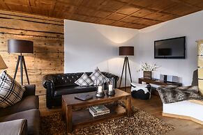 Vintage Mountain House With Sauna