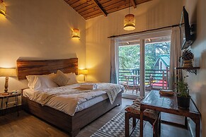 Deodar Bungalow & Cottage by Trikone