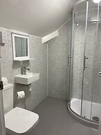 Tintagel Arms Bed and Breakfast