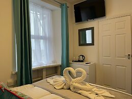 Tintagel Arms Bed and Breakfast