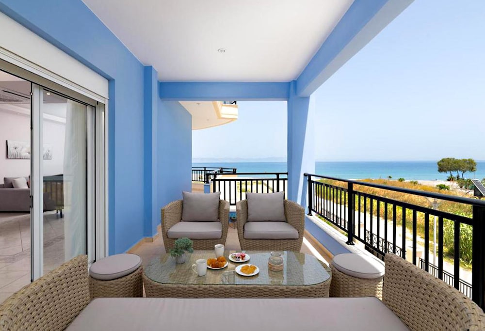 White and Blue Luxury Suites Rhodes
