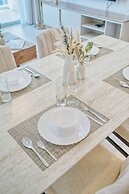 PVH - Magnificent 2BR - Vida Dubai Mall