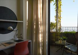 Aparto Diagonal Suites