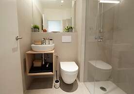 Aparto Diagonal Suites