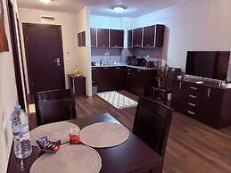 Florimont Heights Apart Complex