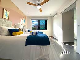2BR Luxury Condo  Golf View  Corasol