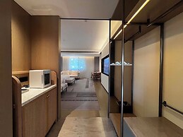 XUANDE GATE HOTEL