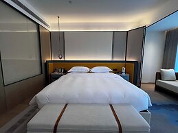 XUANDE GATE HOTEL