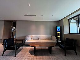 XUANDE GATE HOTEL