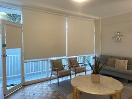 Central Bondi Getaway - up to 8 Guest
