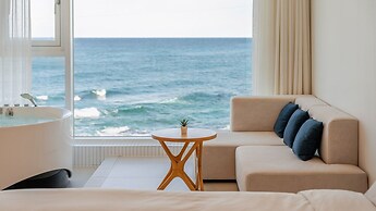 Donghae Badadam Ocean View Spa Pension
