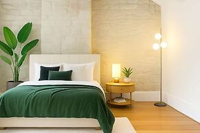 The Flintstones Luxury Stone Stay