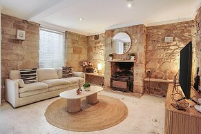The Flintstones Luxury Stone Stay