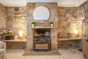 The Flintstones Luxury Stone Stay