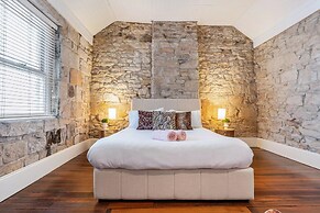 The Flintstones Luxury Stone Stay