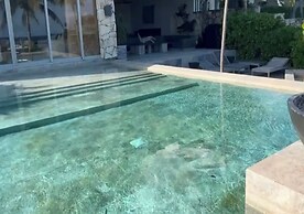 VILLAS MIA FRONT BEACH