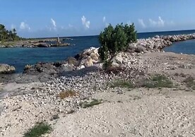 VILLAS MIA FRONT BEACH