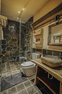 Amaya Home Lodge, SPA & Restaurant